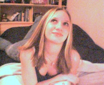 laurenbed.jpg